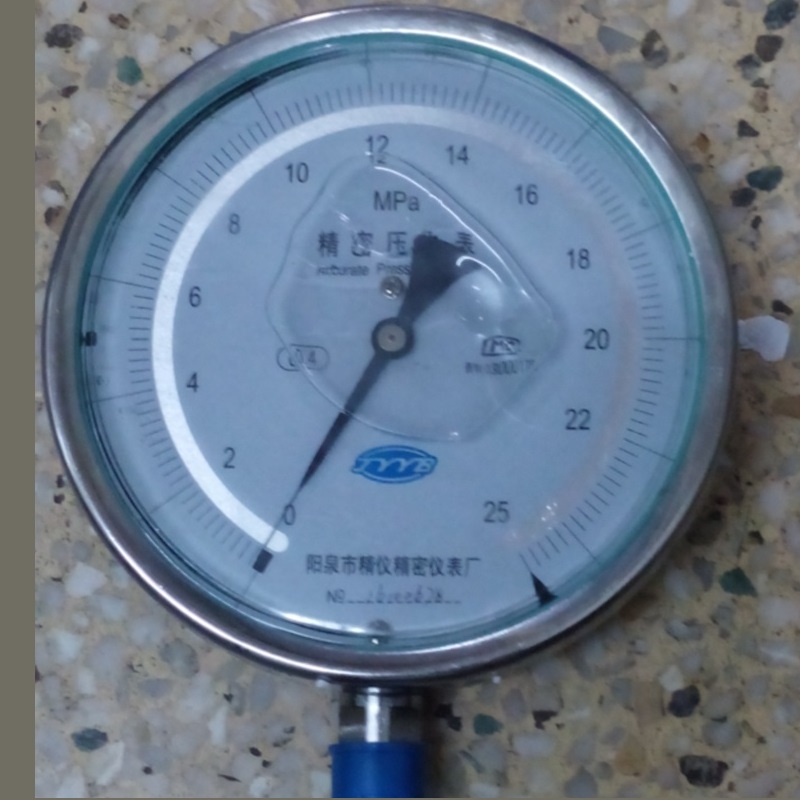 YBN150F全不锈钢耐震精密压力表 径向型,表面150mm,螺纹M20*1.5
